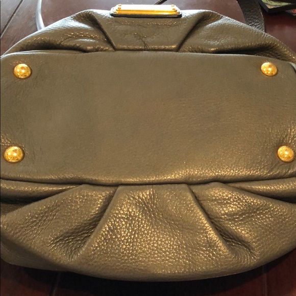 VGUC New Q Small Legend Bag in Faded Aluminum - Picture 8 of 8